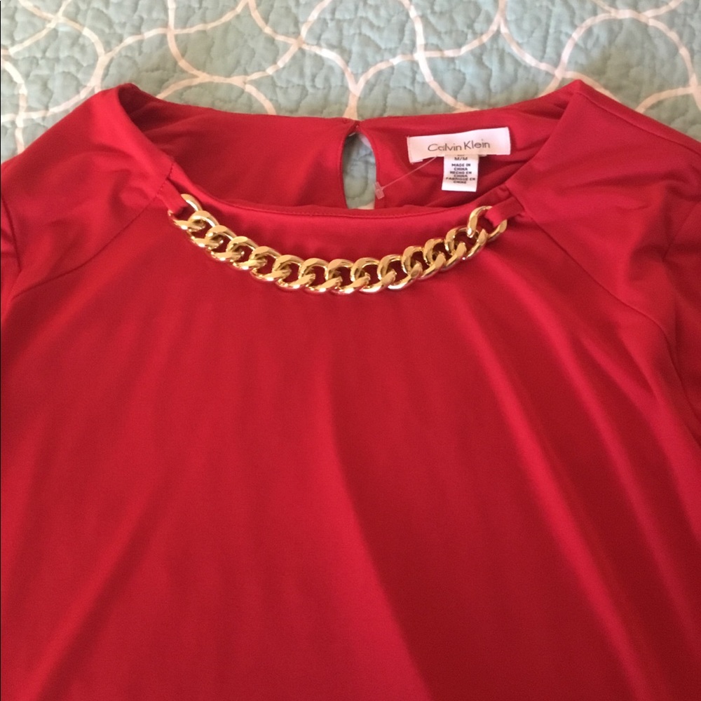 Calvin Klein red chain blouse long sleeve Sz.M